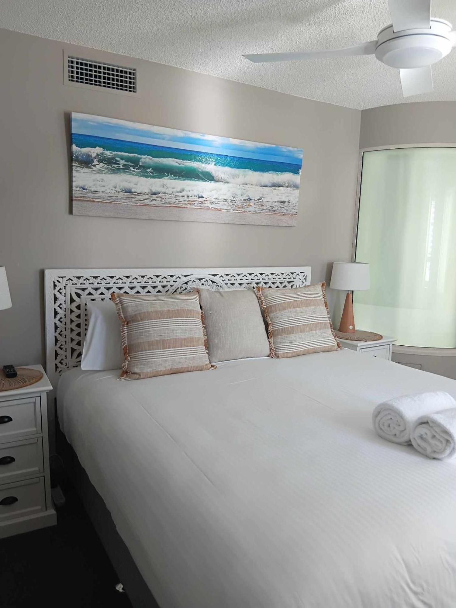 Grand Palais Beachside Resort Alexandra Headland Exterior foto